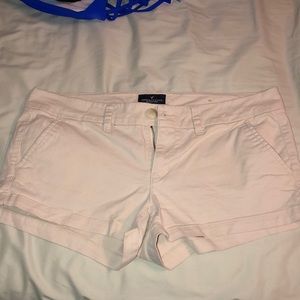 American Eagle shortie stretch khaki shorts